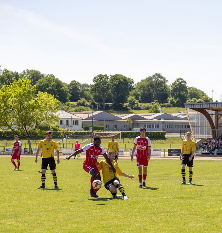 La sentinelle au foot : le poste qu&rsquo;on ne remarque jamais, et c&rsquo;est exactement le but